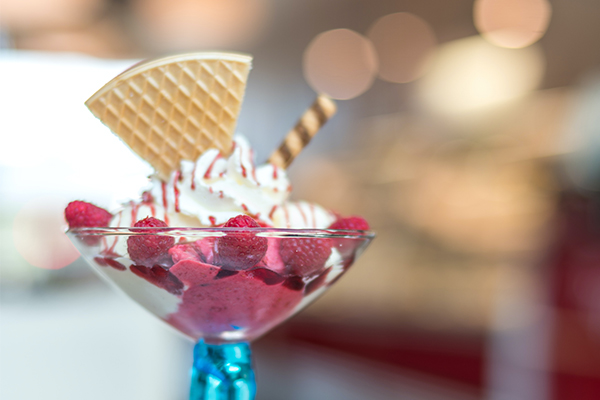 Innovating Dessert Delights: The Impact of Commercial Ice Cream Machines